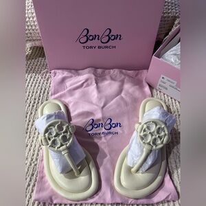 Tory Burch Ivory Sandals with Logo Accent (Rare)